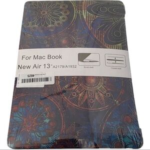 2020 MacBook Air 13” Hard Shell Case Crop Circles